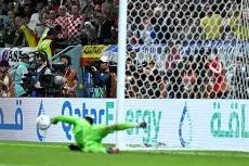 lck直播入口 -转折点！多特蒙德篮板制胜，足总杯加时末段攻防权衡，态度坚定，临场指挥获称赞的简单介绍